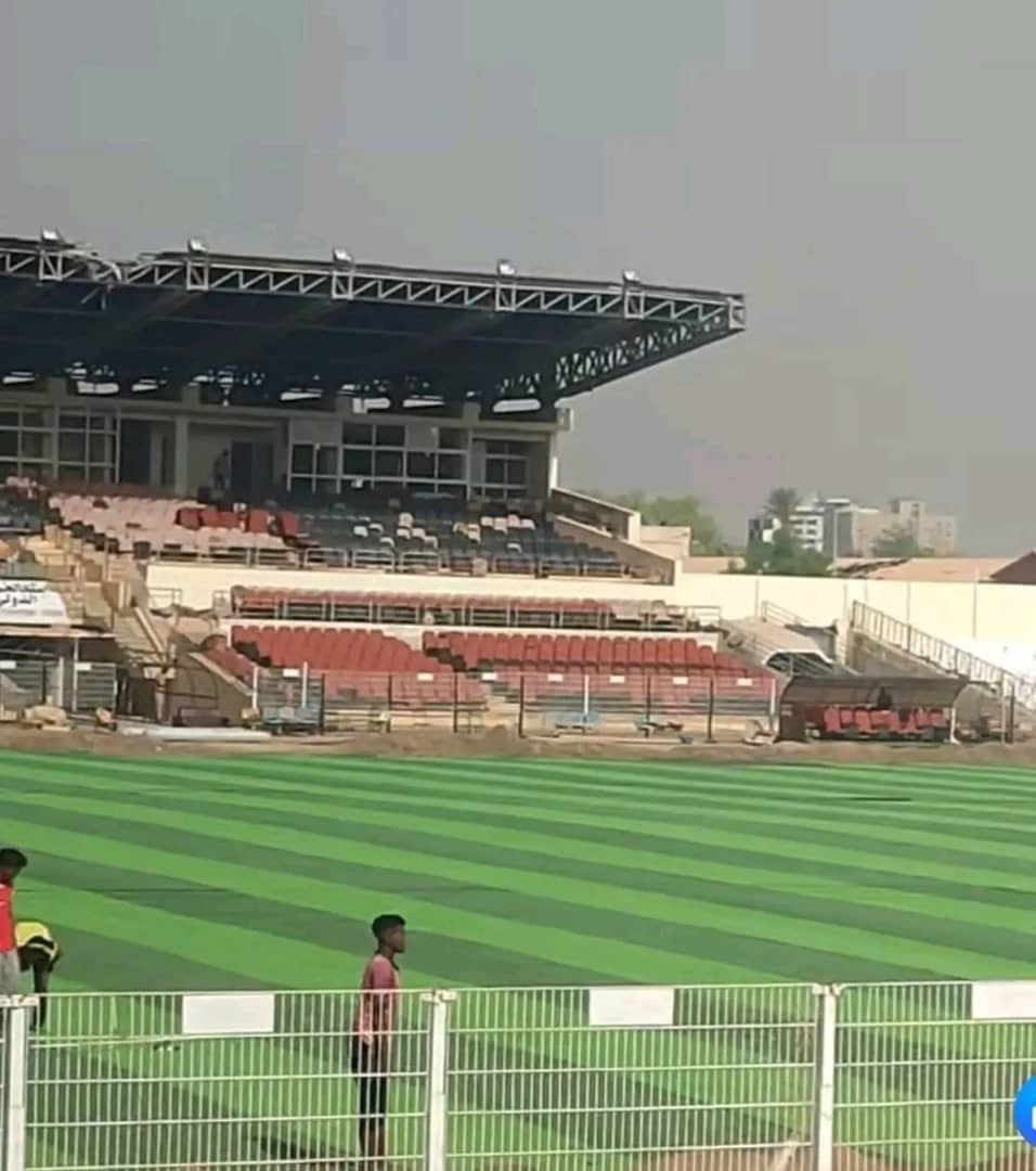 مباراة القمة بين الهلال والمريخ